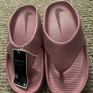 Nike Calm Flip Flop Sandals Pink Lightweight Synthetic Women Size 9 Slip On